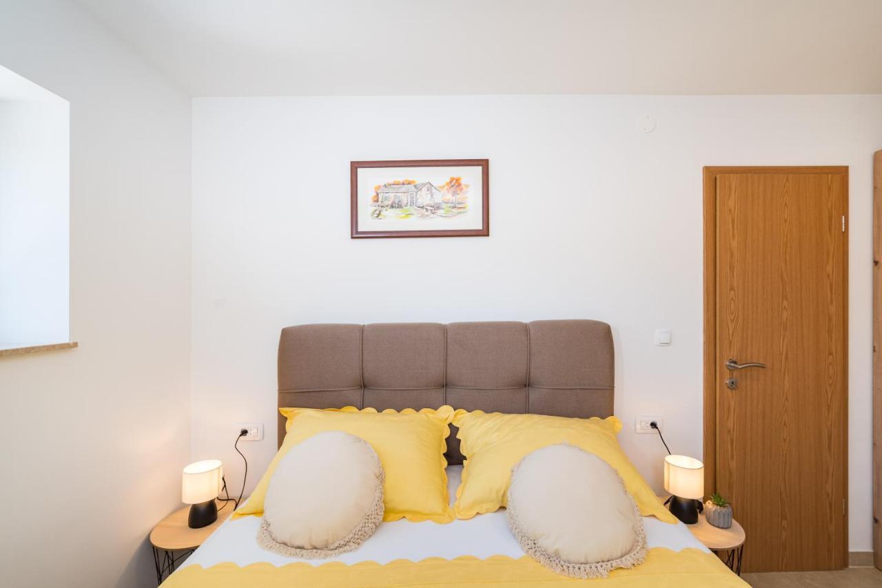 Holiday Home Figurica Novigrad  Exterior foto